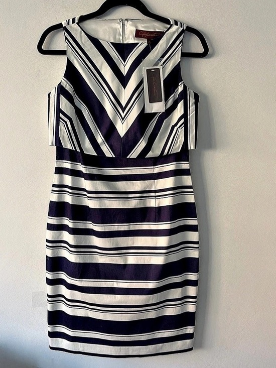 Hal Rubenstein Dresses & Skirts - Hal Rubenstein knee length Dress in Blue & White NWT